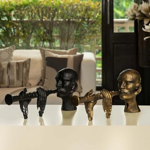 Escultura abstracta de aluminio de Cara Humana y mano utilizada en interiores de casas modernas, espectáculos de arte e instalaciones de galería - Product Image 5