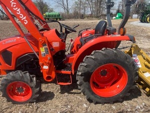 2024 para Kubota L3902DT 40HP Tractor de rueda diésel 4WD 45HP bomba de motor caja de cambios rodamiento núcleo componentes incluidos - Product Image 5