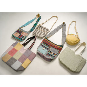 กระเป๋าถือผู้หญิงดีไซน์หรูหราสไตล์ใหม่ ทำมือจากผ้าฝ้าย ปิดด้วยซิป สายสะพายเดี่ยว ราคาขายส่ง Sheeltex (อินเดีย) BG24-37 - Product Image 6