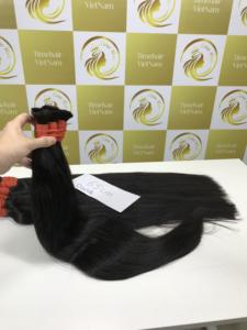 ผมเวียดนามแท้ 100% สีดำธรรมชาติ แบบไม่ผ่านการแปรรูป ไม่ใช่ผมรีมี่  แบบเย็บสองชั้นด้วยเครื่องจักร คุณภาพสูง สำหรับต่อผมแบบสั่งทำ - Product Image 6