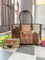 Ensemble sac fourre-tout grande taille en cuir de vache véritable et pochette élégante, avec gravures artisanales et motifs magnifiques, sacs à main multi-usages