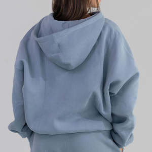 Sweat à capuche zippé pour femme de qualité supérieure, design décontracté pour l'hiver, logo frontal, couleurs et logo personnalisables, 100% coton molleton - Product Image 6