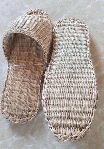 Zapatilla de algas marinas de Green Travel: zapatilla de algas marinas biodegradable y de moda para acampar con conciencia ecológica y pasión por los viajes sostenible - Product Image 3