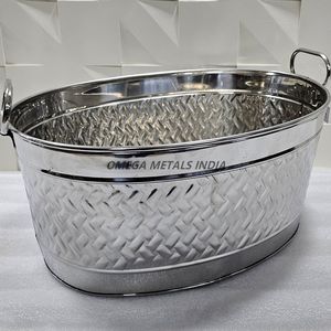 Refroidisseur de vin et refroidisseur en acier inoxydable de qualité supérieure Seau à glace galvanisé économique Parfait pour contenir des bouteilles de vin et de bière - Product Image 1