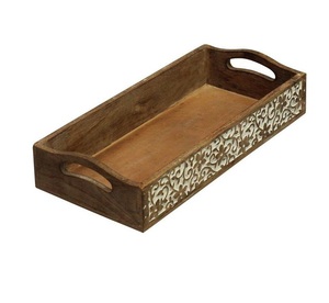 Plateau de service décoratif rectangulaire en bois de manguier de couleur antique blanc brûlé plat de nourriture de collations d'excellente qualité pour le restaurant d'hôtel - Product Image 1