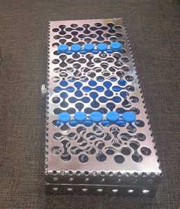 Caja estéril personalizada Hu Friedy para curetas y casetes Base de instrumentos quirúrgicos - Product Image 1