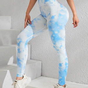 Venta al por mayor Tie Dye Mujeres Yoga Leggings Sin Costuras Levantamiento de Cadera Fitness Pantalones Cintura Alta Control de Barriga Secado Rápido Medias Deportivas - Product Image 6