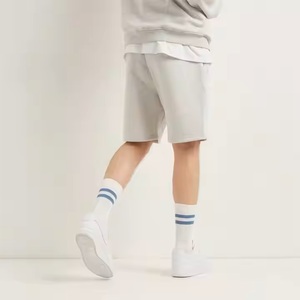 Pantalones cortos deportivos para correr de verano de alta calidad Unisex con logotipo personalizado, pantalones cortos deportivos sólidos de algodón y lana de poliéster en blanco de peso pesado para - Product Image 2