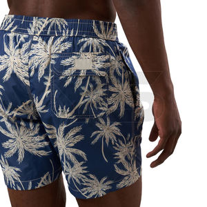 Pantalones cortos de entrenamiento informales de poliéster sólido para hombre, logotipo personalizable, sublimación, opciones multicolores para Fitness, entrepierna corta - Product Image 2