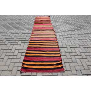 Tapis turc vintage 2,9x10,9 pi (88x333 cm), Kilim rouge et noir, tapis oriental - Product Image 1