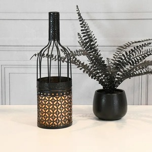 Lanterne de tombe en aluminium avec motif de feuilles Couleurs personnalisées Intérieur et extérieur Décoration de maison et de jardin Design classique éclair - Product Image 2