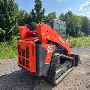 Chargeuse compacte SVL95-2S Kubota mini chenille avec godet capacité de 1 à 3 tonnes avec cylindres Huade Hydac Moog - Product Image 4