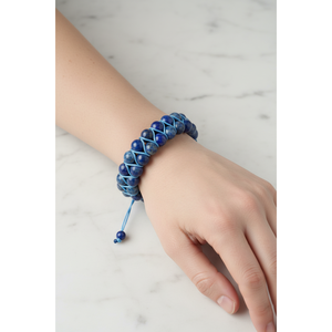 Pulsera de Piedra Natural de Lapislázuli de 8 mm con Doble Hilera de Macramé - Product Image 3