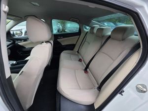 Honda Civic LX FWD 2019 USADO EN BUEN ESTADO, Volante a la Izquierda, Emisión Euro IV, 5 Asientos, 50001-75000 Millas, 200-250 CV - Product Image 4