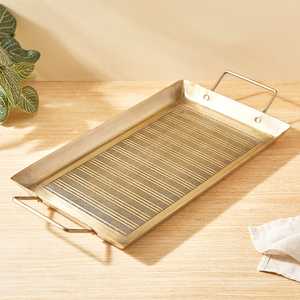 Trending Metal Gold Bandeja para servir con asa Forma rectangular Hotel & Restaurant Tabletop Bandejas para servir comida y bebida - Product Image 3