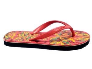 Zapatilla decorativa roja con estampado de flores, lista para usar y todas las estaciones - Product Image 2