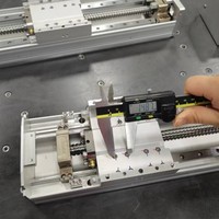 Système de guidage linéaire à portique automatique à 3 axes à faible coût pour robot de chargement et d'empilage, capacité lourde, prix