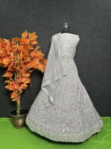 Lehenga ชุดกระโปรงยาวปักเลื่อมงาน zari หนักสำหรับเจ้าสาวเทศกาลสมัยใหม่กระโปรงยาวแบบดั้งเดิมสไตล์ใส่ไปงานปาร์ตี้ - Product Image 2