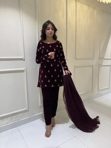 Solid Magenta Velvet <b>Indian</b> & Pakistani <b>Kurta</b> Pajama Set with Dupatta - Product Image 2