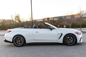 2025 -AMG CLE53 Cabriolet Low Mileage Sound Engine AUTOMATIC Transmission <b>Panoramic</b> roof LED lights Ready to Ship - Product Image 4
