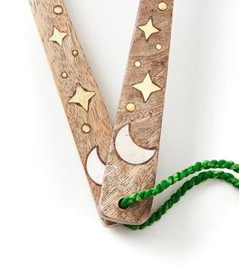 ชุดช้อนส้อมเรซิ่นสุดหรู พร้อมดีไซน์ลายวนศิลป์ ด้ามจับทำจากไม้และเรซิ่น แข็งแรง ทนทาน เหมาะสำหรับการรับประทานอาหาร - Product Image 2