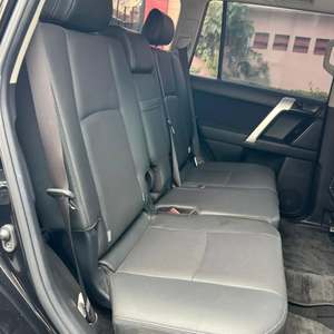 TO-YO-TAA Prado USADO de 2021 - Product Image 4