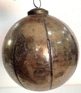 Élégant ornement de boule de verre artisanal 95% verre de qualité supérieure 5% capuchon en laiton décor de vacances classique pour arbre de Noël ou cadeaux - Product Image 1