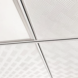 Azulejo <span class=keywords><strong>de</strong></span> <span class=keywords><strong>techo</strong></span> <span class=keywords><strong>de</strong></span> yeso laminado <span class=keywords><strong>de</strong></span> <span class=keywords><strong>PVC</strong></span> <span class=keywords><strong>de</strong></span> diseño moderno, tablero <span class=keywords><strong>de</strong></span> <span class=keywords><strong>techo</strong></span> <span class=keywords><strong>cuadrado</strong></span> <span class=keywords><strong>de</strong></span> 600x600mm, <span class=keywords><strong>precio</strong></span> <span class=keywords><strong>de</strong></span> fábrica - Product Image 1