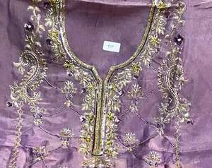 Diseñador moderno sin coser bordado a mano hermosos trajes de fiesta tradicionales moda india-estilo tradicional hacia adelante - Product Image 2