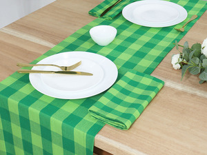 Chemin de table à carreaux 100% coton ferme moderne classique 14x108 pouces à carreaux verts de la Saint-Patrick pour la Saint-Patrick - Product Image 3