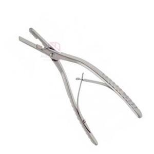 Pince à septum nasal professionnelle Obwegeser à design perforé, instrument chirurgical ORL pour la rhinoplastie - Product Image 1