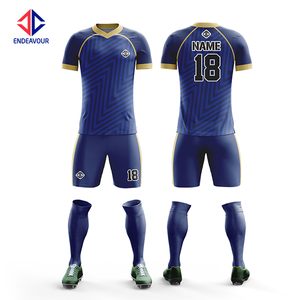 Maillot de football en polyester 100% haute performance pour entraînement par sublimation, personnalisation du numéro de nom OEM - Product Image 3