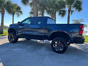 USADO LHD/RHD 2024 CHEVROLET SILVERADO 1500 LIMITED CREW CAB RST BLACK WIDOW 4X4 - Product Image 3