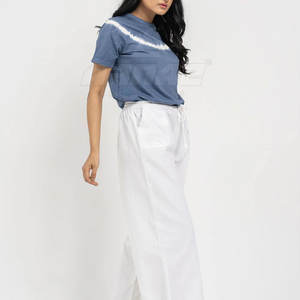 Camiseta de mujer de alta calidad con mangas cortas y cuello redondo Camiseta de algodón suave para mujer - Product Image 5