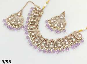 Bijoux les plus à la mode pour mariage indien Fonction CZ Pierre cloutée avec perle Travail Collier Set Boucles d'oreilles & Mangtika Set - Product Image 5