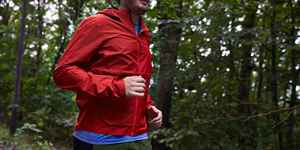Personalizar estilo y diseño Streetwear poliéster Softshell impermeable deportes al aire libre correr rompevientos chaqueta de lluvia para hombres - Product Image 4