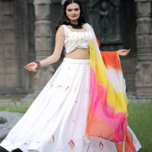 La última ropa tradicional readymade Lengha Choli india y pakistaní - Product Image 1