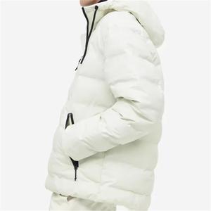 Veste matelassée en duvet de canard légère sur mesure pour hommes Fabricant Veste en coton matelassé Col montant Fermeture éclair en cuir Épaisse Chaude Hiver - Product Image 6