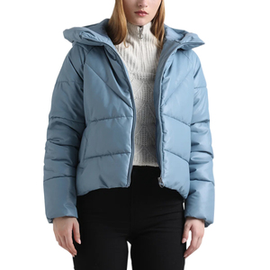 Chaqueta acolchada impermeable de poliéster 100% para mujer, abrigo largo OEM de talla grande con servicio de invierno de longitud corta, diseño personalizable - Product Image 1