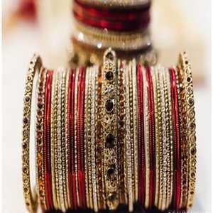 Collection de mariage en vente chaude, ensembles de bracelets de mariée pour femmes, style traditionnel, bracelets en verre multicolores pour femmes pour porter lors d'un mariage - Product Image 5