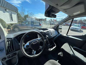 Voiture d'occasion de qualité et abordable, Ford Transit 2018, 2-50, conduite à gauche - Product Image 2