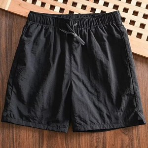 Shorts de sport compressifs Saleh Enterprises pour hommes, polyester et élasthanne, séchage rapide, évacuation de l'humidité, course à pied, fitness, entraînement, athlétisme, côtés zippés - Product Image 3