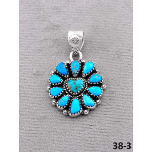 Pendentif Turquoise Fait Main du Sud-Ouest, Émeraude de la Vallée avec Sertissage à la Française en Argent Sterling, Breloques Taille Émeraude - Product Image 4