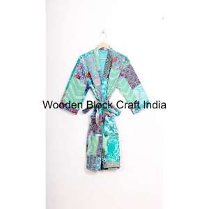 Chaqueta Kimono Corta Acolchada Kantha Indigo Transpirable con Cuello en V, Ropa de Dormir Informal de Algodón Suave para Mujer, Estilo Moderno y Acogedor - Product Image 5