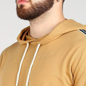 Top Trending Slim Fit Hombres Chándal OEM Servicio Hombres Chándal Mangas largas y tela ligera Hombres Chándal - Product Image 5