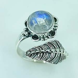 Bague Statement en Argent Sterling 925 avec Pierre de Lune Arc-en-ciel, Faite à la Main, Style Bohème, Pierre de Naissance de Juin, Cadeau Parfait pour son Anniversaire - Product Image 5