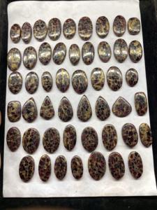 100% อัญมณีสีฟ้าทองแดงธรรมชาติสีเทอร์ควอยซ์ทรงผสมทรงแบนหลังปรับเทียบอัญมณีหลวมเครื่องประดับขัดสำหรับเป็นของขวัญของเธอ - Product Image 3