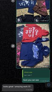 Sweat à capuche avec logo personnalisé imprimé bouffant sur l'étiquette tissée à l'intérieur du cou OEM solide toutes les couleurs disponibles bleu avec logo de couleur blanche - Product Image 6