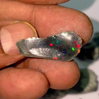 Lot de 16 opales éthiopiennes naturelles brutes de 20 mm à 35 mm, 189 carats, Iroc Sales, pierres précieuses brutes noires de haute qualité pour la fabrication de bijoux