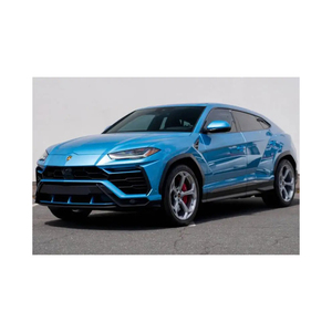 Lamborghini avec des sièges baquets personnalisés inspirés de la course pour une expérience de voiture de sport haut de gamme. - Product Image 6